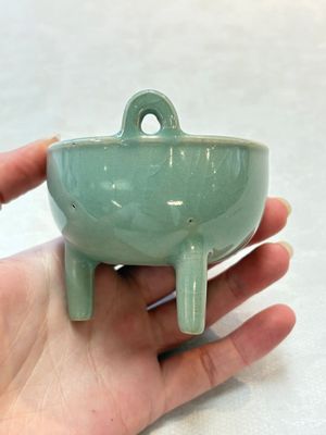 A small Chinese Longquan celadon tripod 'ding-form' censer, Southern Song — photo 2