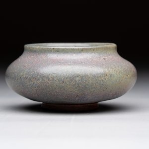 A small Chinese Longquan celadon water dropper and a jun-type water pot, Yuan/Ming — 照片 9