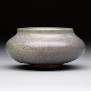 A small Chinese Longquan celadon water dropper and a jun-type water pot, Yuan/Ming — 照片 10