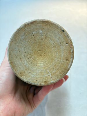 A small Chinese wucai jar with figures in a landscape, Transitional period — photo 7
