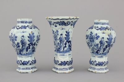 A small Dutch Delft three-piece garniture, 18th C.