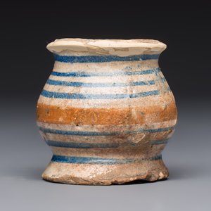 A small polychrome maiolica albarello-type ointment jar, Antwerp or Northern Netherlands, 16th C. — 照片 2