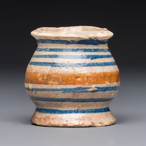 A small polychrome maiolica albarello-type ointment jar, Antwerp or Northern Netherlands, 16th C. — 照片 4