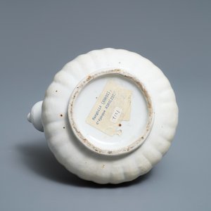 A southern-Chinese white-glazed kendi, 17/18th C. — photo 7