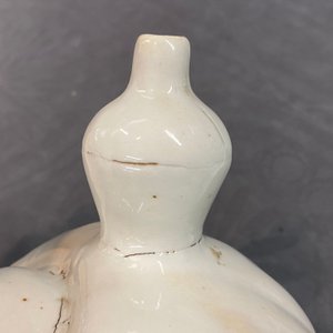 A southern-Chinese white-glazed kendi, 17/18th C. — photo 9