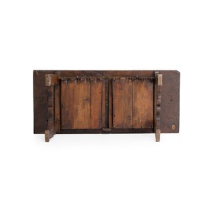 A Spanish walnut table with two drawers — 照片 7