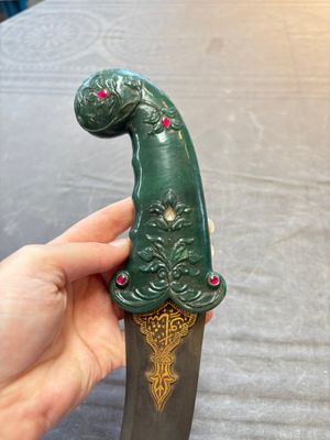 A spinach jade-hilted khandjar dagger, India, 19/20th C. — photo 3