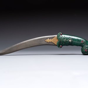 A spinach jade-hilted khandjar dagger, India, 19/20th C. — photo 1