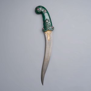 A spinach jade-hilted khandjar dagger, India, 19/20th C. — photo 4