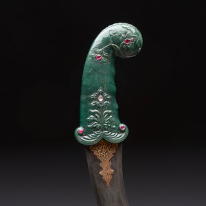 A spinach jade-hilted khandjar dagger, India, 19/20th C. — photo 8