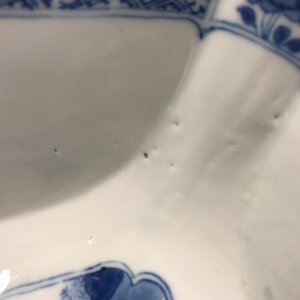 A square Chinese blue and white bowl, Chenghua mark, Kangxi — photo 9