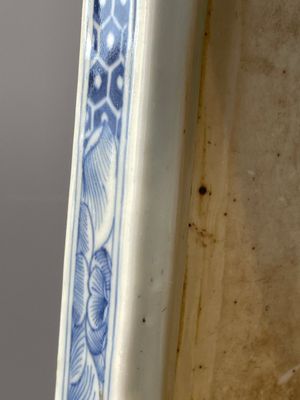 A square Chinese blue and white 'three rams' jardiniere, 19th C. — 照片 18