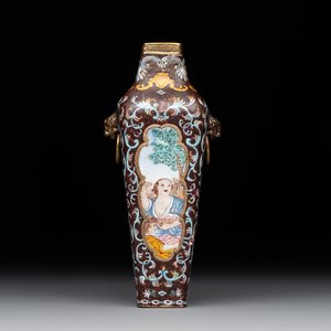 A square Chinese Canton enamel 'European subject' vase, Qianlong mark and probably of the period — photo 1