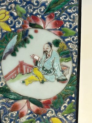 A square Chinese famille rose vase and stand with gilt bronze mount, Yongzheng — photo 9