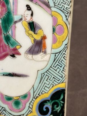 A square Chinese famille rose 'Xi Xiang Ji' vase, Yongzheng — photo 12