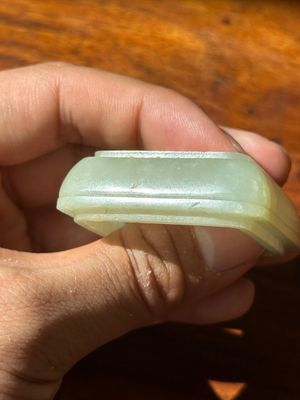 A square Chinese jade box and cover, 18/19th C. — photo 9