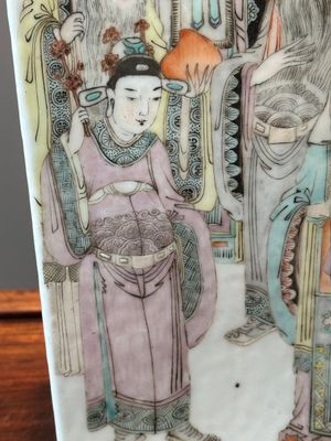 A square Chinese Qianjiang cai vase, signed Huang Ruming 黃汝銘, 19/20th C. — photo 8