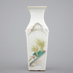 A square Chinese Qianjiang porcelain vase, ca. 1900 — photo 3