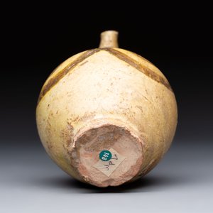 A study collection of five pieces of ceramic, Persia and Asia, 12th C. and later — 照片 16