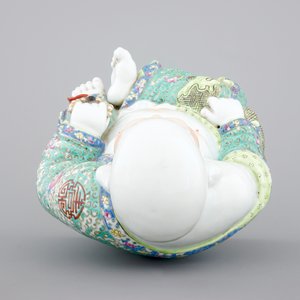 A tall Chinese famille rose porcelain figure of Buddha, 20th C — photo 6