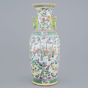 A tall Chinese famille rose vase, 19th C. — photo 1