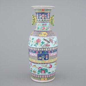 A tall Chinese famille rose vase with birds among flowers between colored bands of symbolim, 19th C. — 照片 3