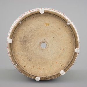 A tall Chinese famille rose yellow ground jardiniere, 19th C. — photo 6