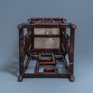 A tall Chinese marble-inlaid wooden stand, 20th C. — 照片 8