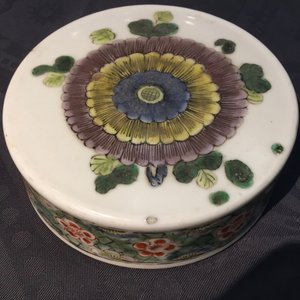A tall famille verte ginger jar and cover, 19th C — photo 10
