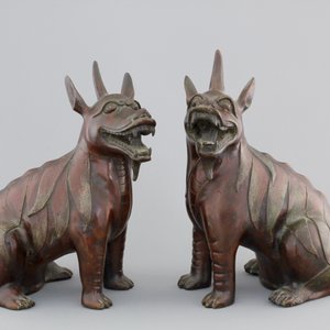 A tall pair of Chinese bronze “Luduan” figures, 18/19th C. — 照片 2