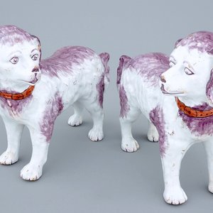 A tall pair of polychrome Dutch Delft St. Bernard dogs, 19th C. — photo 1
