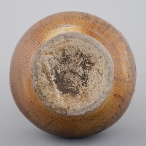 A tall Raeren saltglaze stoneware "Bartmann" or "Beardman" jug, early 17th C. — photo 6