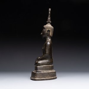 A Thai bronze Buddha, 17/18th C. — photo 2