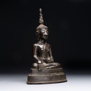 A Thai bronze Buddha, 17/18th C. — photo 5