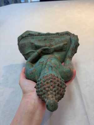 A Thai bronze sculpture of Shakyamuni Buddha, probably 15/16th C. — photo 5