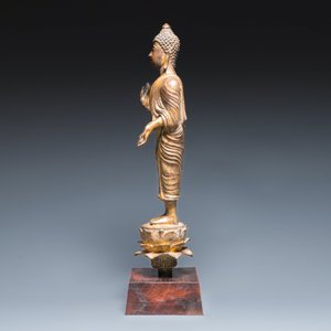 A Thai gilt bronze Buddha Shakyamuni in Lan Na-style, probably 16th C. — 照片 5