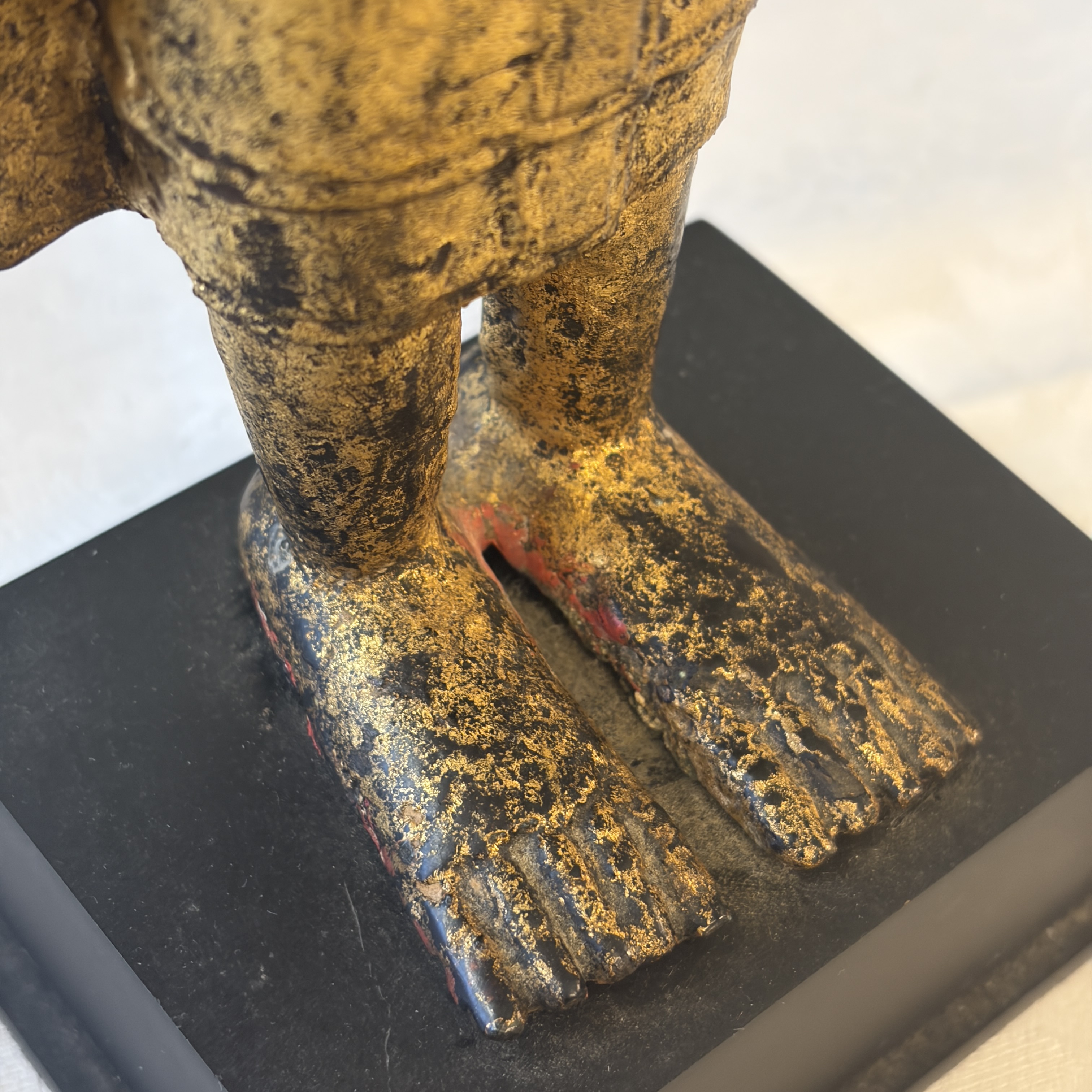 A Thai gilt-lacquered bronze Buddha — photo 15