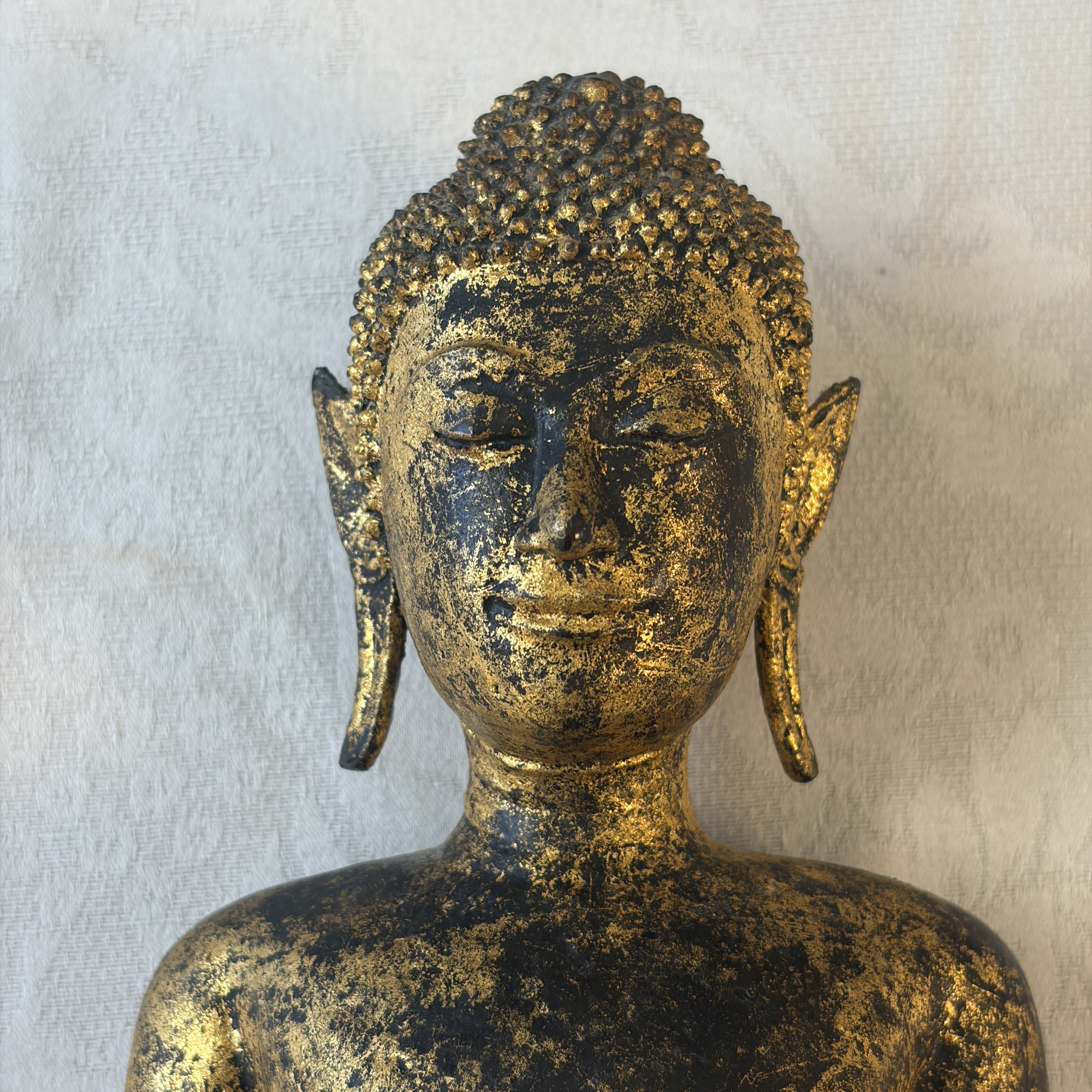 A Thai gilt-lacquered bronze Buddha — photo 2