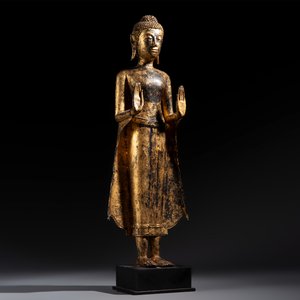 A Thai gilt-lacquered bronze Buddha — photo 1