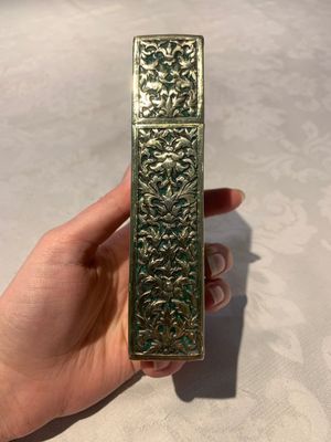 A Thai green-enamelled gilt silver box and cover, Ngern Lai 紋銀 and Yu Yuan 匯源 mark, Bangkok, 19/20th C. — photo 5