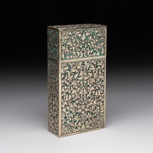 A Thai green-enamelled gilt silver box and cover, Ngern Lai 紋銀 and Yu Yuan 匯源 mark, Bangkok, 19/20th C. — photo 1