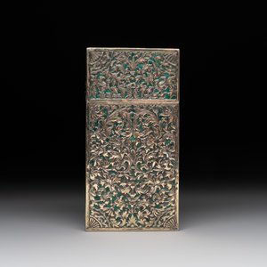 A Thai green-enamelled gilt silver box and cover, Ngern Lai 紋銀 and Yu Yuan 匯源 mark, Bangkok, 19/20th C. — photo 2