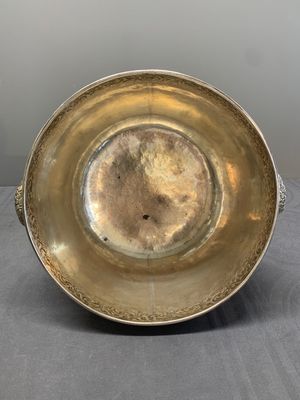 A Thai silver punch bowl with tiger-form handles, เฉิน เว่ย ไท่ 陳偉泰 mark, Bangkok, 19th C. — photo 5