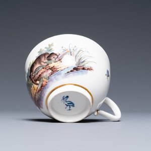 A The Hague-decorated Ansbach porcelain 'leopard and otter' cup and saucer, 18th C. — photo 8