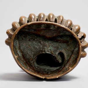 A Tibetan bronze figure of Buddha, 18/19th C. — 照片 7