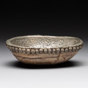 A Tibetan 'kapala' or skull-bowl, 19th C. — photo 2