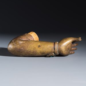 A Tibetan or Nepalese gilt-copper arm — photo 6