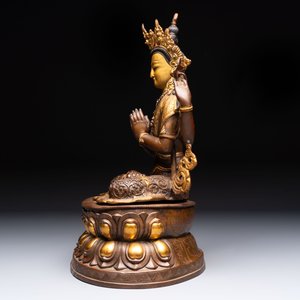 A Tibetan or Nepalese turquoise-inlaid partly-gilt bronze figure of White Tara and a figure of Makahala, 20th C. — 照片 11