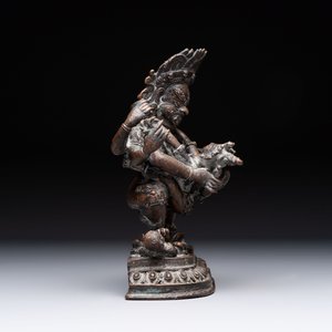 A Tibetan or Nepalese turquoise-inlaid partly-gilt bronze figure of White Tara and a figure of Makahala, 20th C. — 照片 6