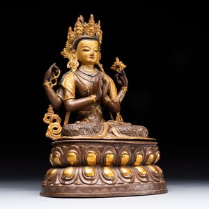A Tibetan or Nepalese turquoise-inlaid partly-gilt bronze figure of White Tara and a figure of Makahala, 20th C. — 照片 9